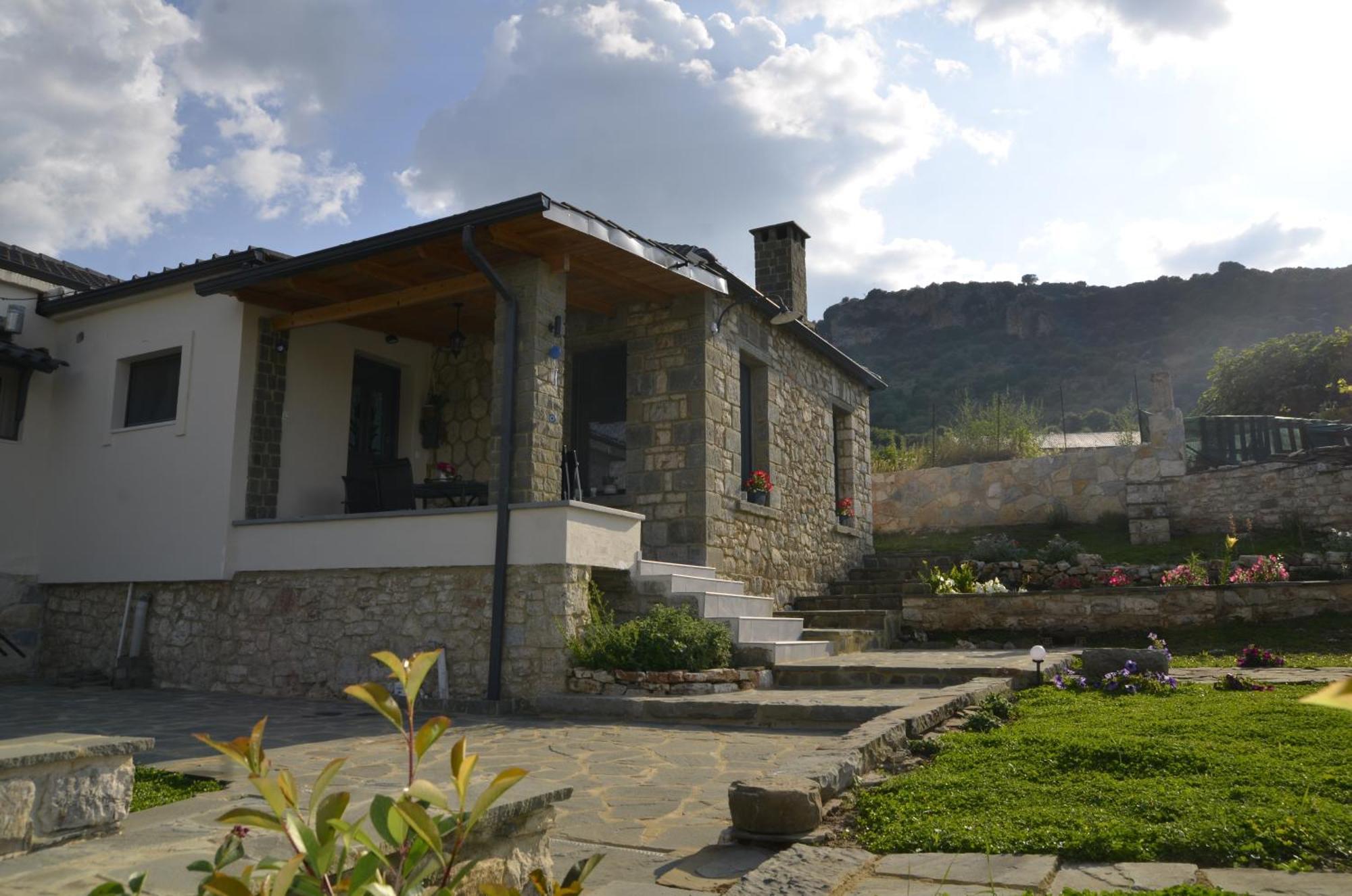 Persefoni's Holiday home *